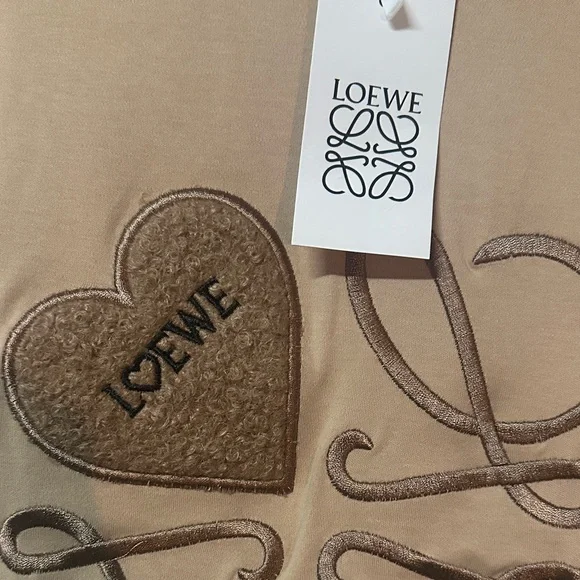 Loewe Beige Heart Motif Short Sleeve Crew Neck Tee - Picture 2 of 4